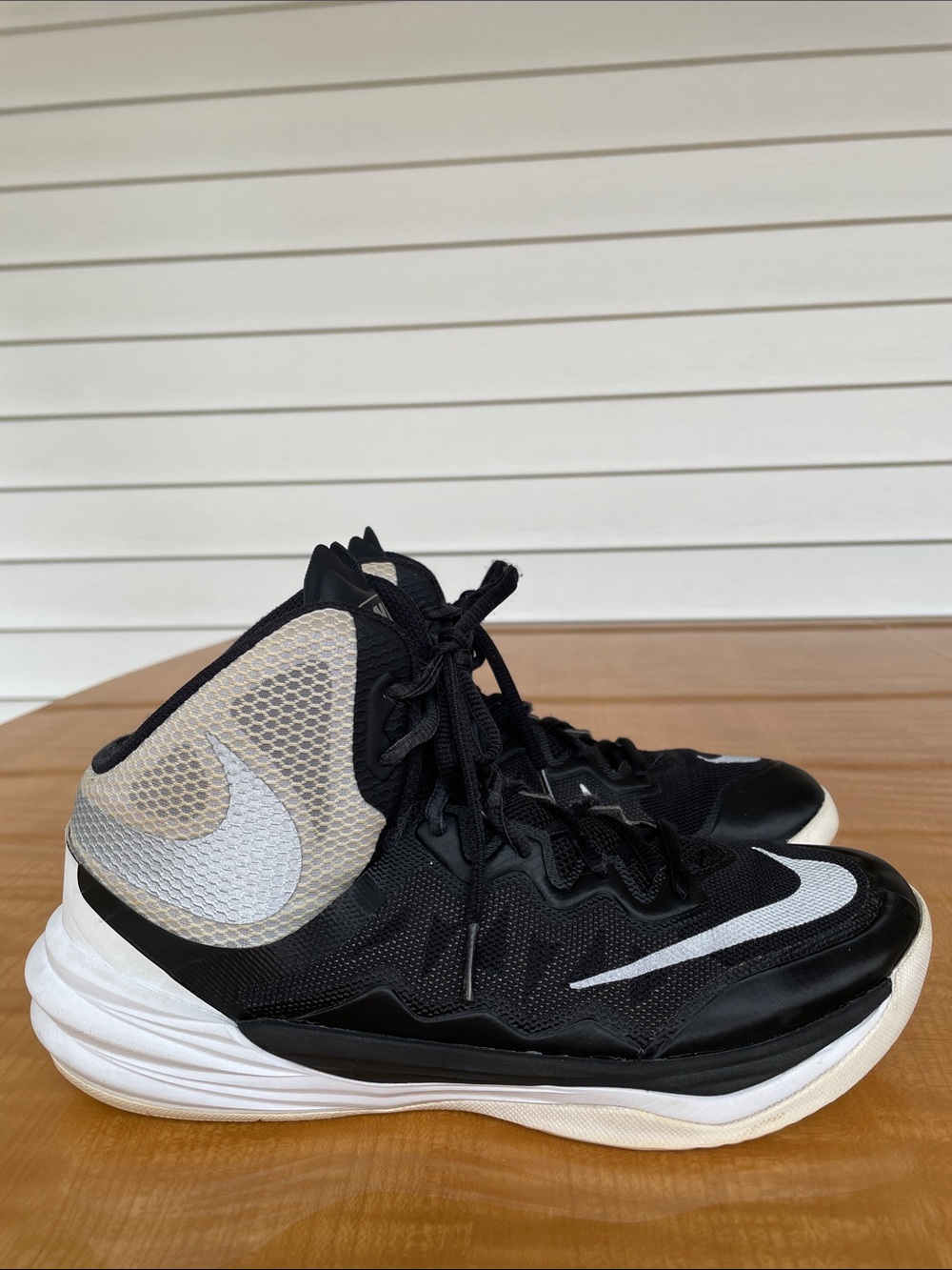 Nike Men’s Prime Hype DF 2 Basketball Shoes Size 7.5 Black Silver